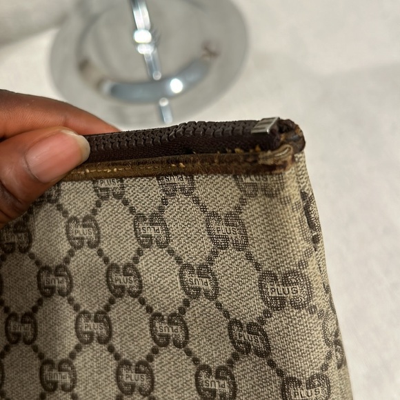 Gucci Plus Vintage Clutch - Picture 8 of 11